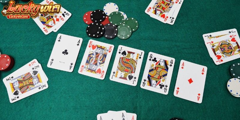 Luật Chơi Poker Luckywin